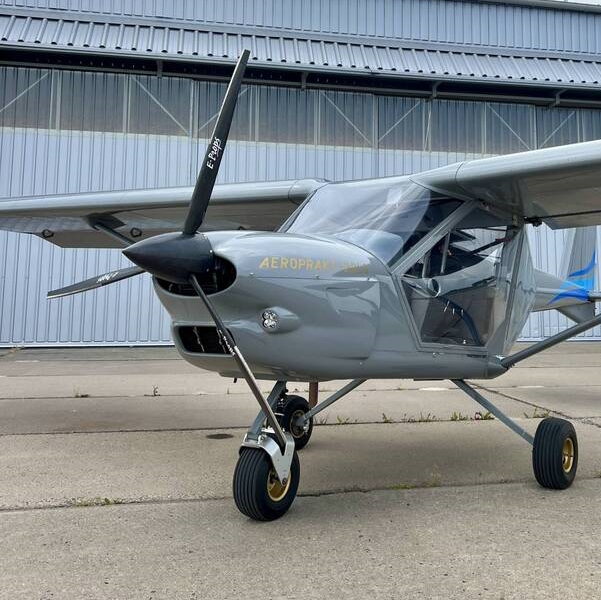 AEROPRAKT A22 L2 hélice tripale E-PROPS DURANDAL Carbone