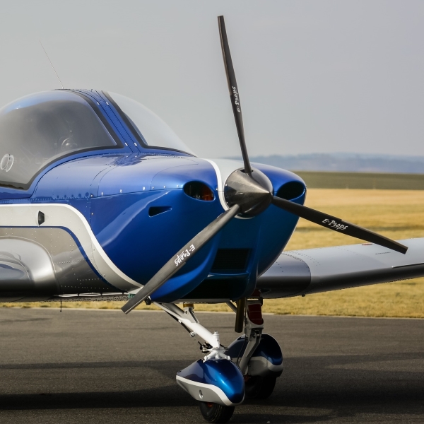 SKYLEADER 400 hélice tripale E-PROPS DURANDAL Carbone