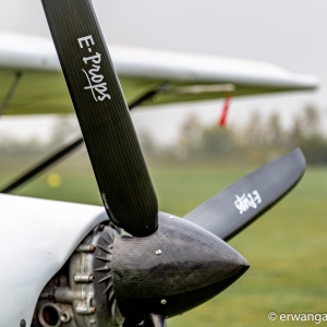 BEST OFF SKYRANGER   3-blade propeller E-PROPS DURANDAL carbon 