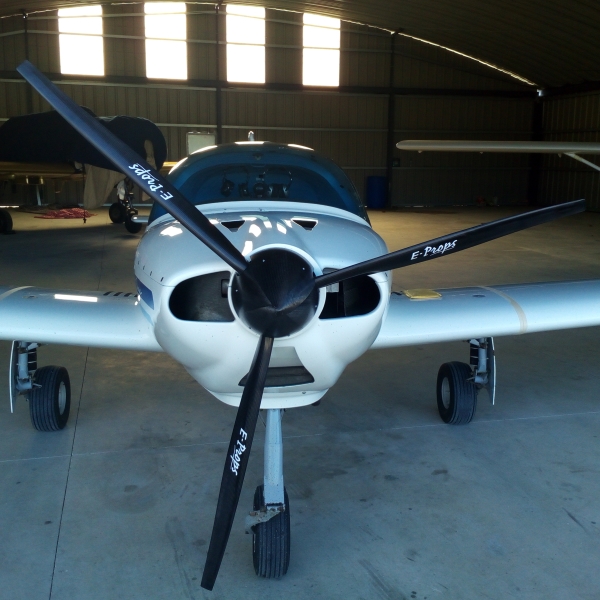 WT9 DYNAMIC  3-blade propeller E-PROPS DURANDAL carbon 