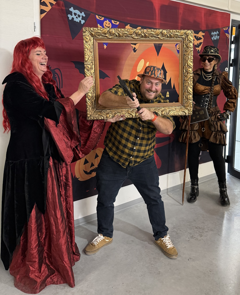 E-Props team Halloween 2025