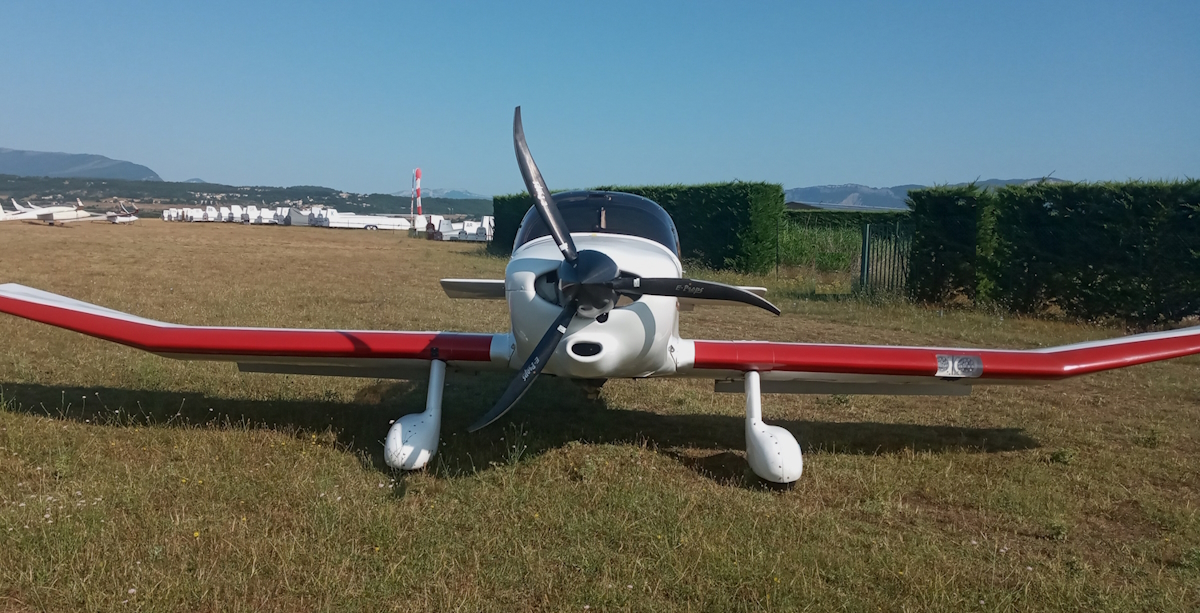 JODEL DR1054, avion d'essais E-Props