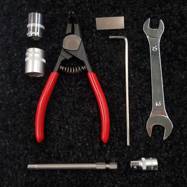 Tools for CS Glorieuse assembly